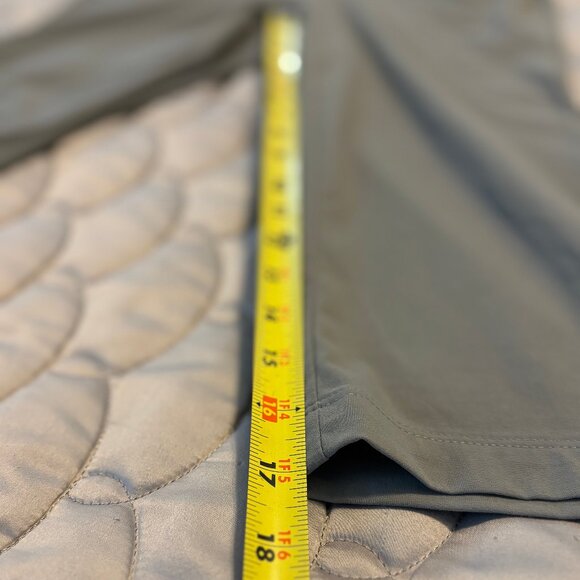 NWT Columbia Active Skinny Slim Fit Capri Crop Gray Pants Women XS - Picture 6 of 9